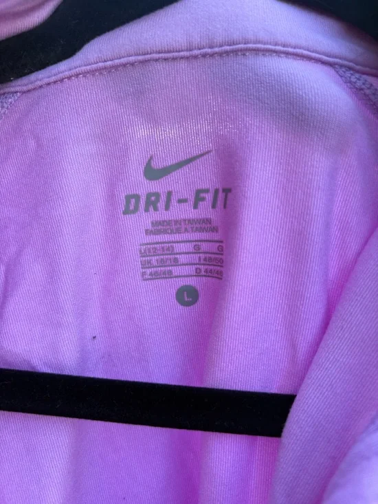 Nike Women’s Light Purple Half-Zip Pullover - Picture 3 of 3